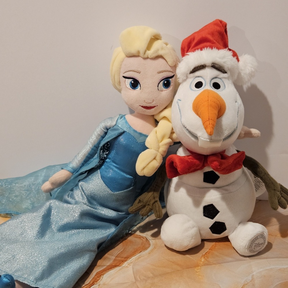 Disney Store Frozen Elsa Plush Doll Winter Christmas Olaf Plush Set
